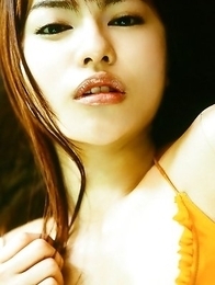Yuriko Shiratori with sexy body loves spending time on sand